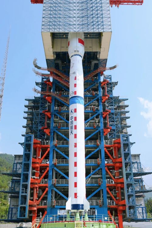 長四乙火箭成功發(fā)射遙感四十三號02組衛(wèi)星(圖3)