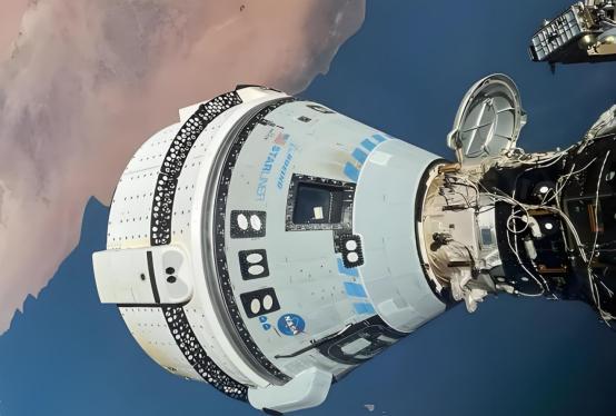 剛收到大合同波音就把它搞砸：距地36000公里處衛(wèi)星竟然解體了(圖5)