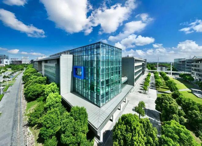 上海科技大學(xué)信息學(xué)院誠聘全球信息英才！學(xué)院第八屆青年學(xué)者論壇報名啟動(圖2)