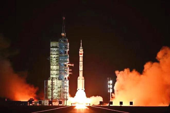 空間站曾多次被撞真兇已鎖定神十九攜帶裝甲為天宮加防護(hù)罩