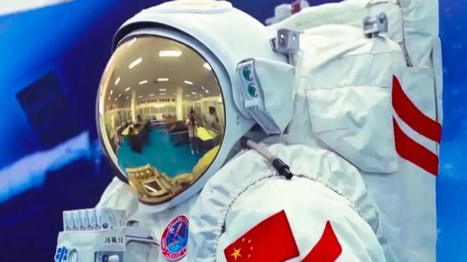 中國隱藏實力？美媒：神十九乘組首次出艙9小時6分領先NASA(圖15)