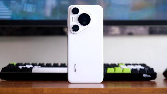 曾經(jīng)一機難求如今售價跳水1911元1TB+衛(wèi)星消息+麒麟9010(圖5)