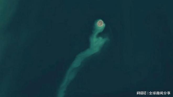 NASA發(fā)現(xiàn)“神秘鬼島”衛(wèi)星意外紀(jì)錄小島興衰。(圖1)