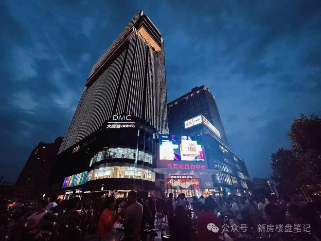 華發(fā)長安首府(售樓處)官網(wǎng)丨2025【長安首府】歡迎您售樓處電話(圖9)