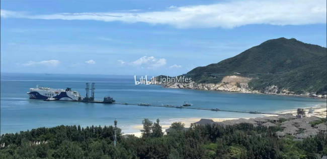 中國“登陸奇觀”駁船現(xiàn)身海灘 引發(fā)海外廣泛關(guān)注_中華網(wǎng)(圖3)